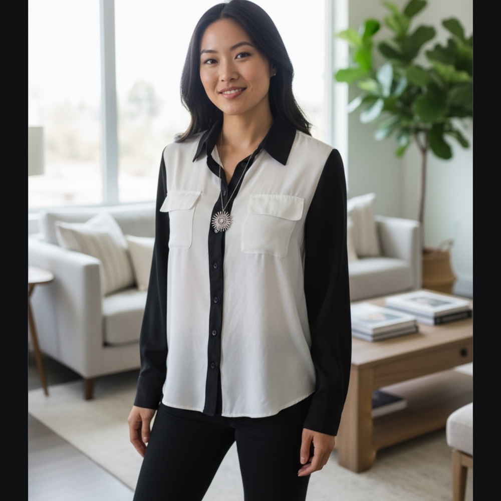 Investments Size PEtite Medium Black and White Casual Button Down Shirt​​